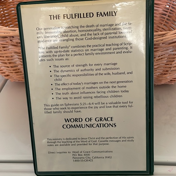 John-MACarthur-Jr The Fulfilled Family 8 Cassette Tapes - Picture 2 of 5